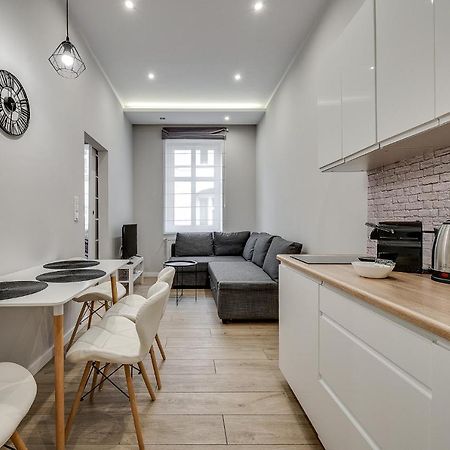 Central Platinum Apartments 8 Ρίμπνικ Εξωτερικό φωτογραφία