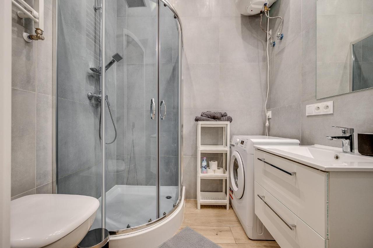 Central Platinum Apartments 8 Ρίμπνικ Εξωτερικό φωτογραφία